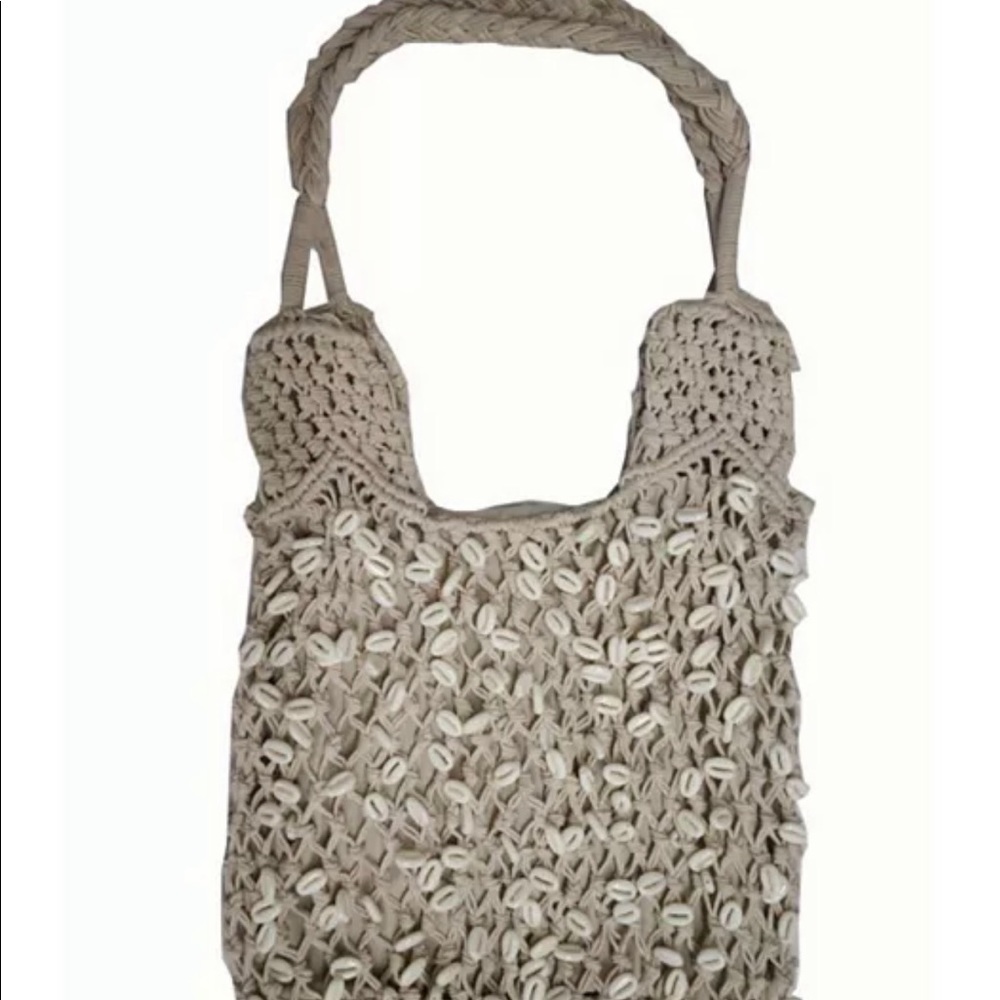 Macrame shell tote